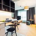 Harry's Graz-smart & * Graz