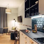 Harry's Graz-smart &