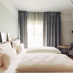 Harry's Graz-smart & * Graz