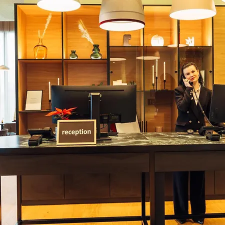 Hotel Harry's Graz-smart & Štýrský Hradec