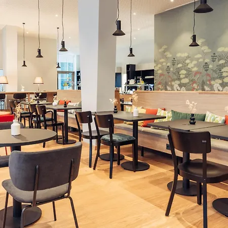 Hotel Harry's Graz-smart & Štýrský Hradec