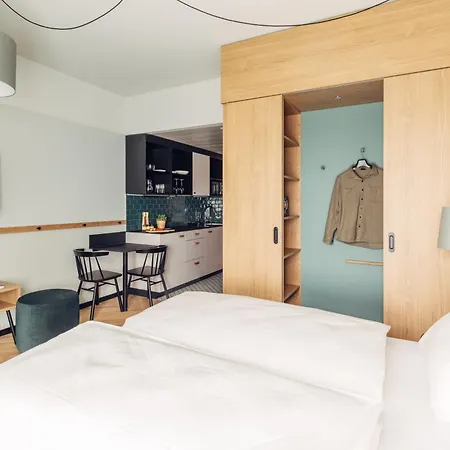 Hotel Harry's Graz-smart & Štýrský Hradec