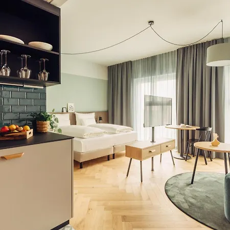 Harry's Graz-smart &