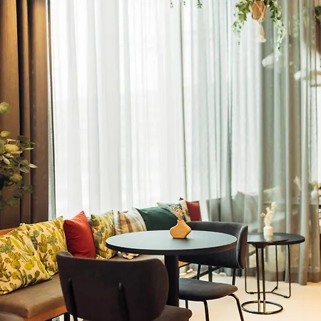 Hotel Harry's Graz-smart & *