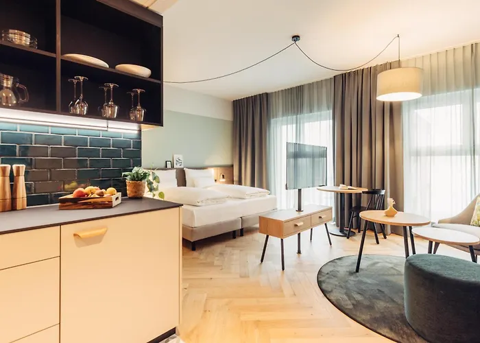 Hotel Harry's Graz-smart & *